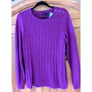 Soft Cable Knit Crewneck sweater
